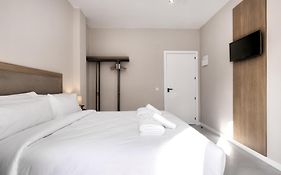Hostal Puerta Almar
